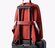 Pivot Lunar Daypack - Coral