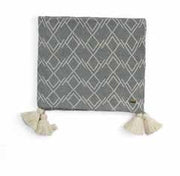 Pluchi Knitted Throws Gianna Light Grey & Natural